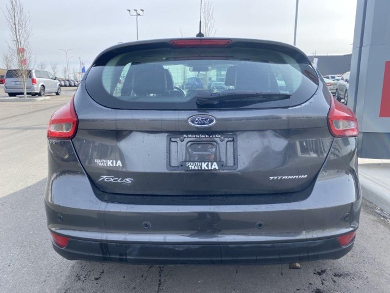 2018 Ford Focus Titanium-4