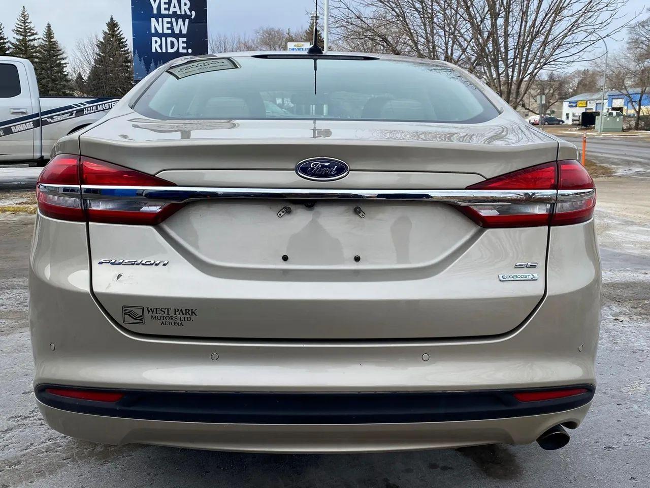 2018 Ford Fusion SE-3