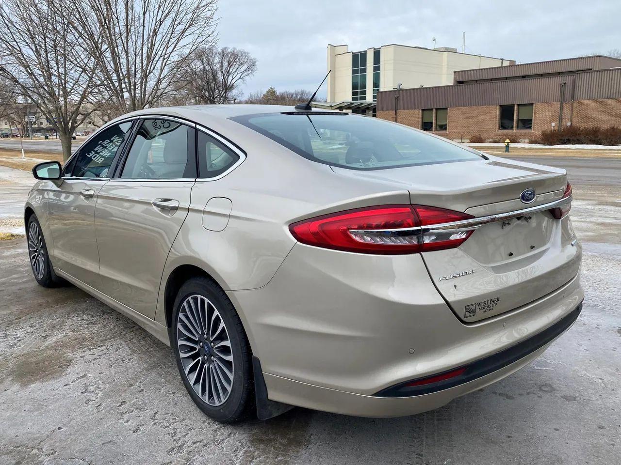 2018 Ford Fusion SE-4