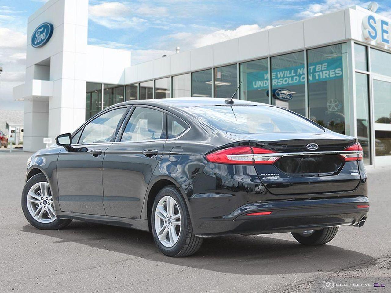 2018 Ford Fusion SE-4