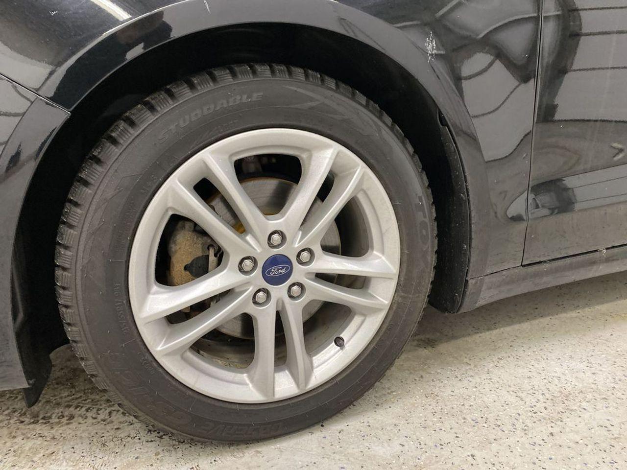 2018 Ford Fusion SE-2