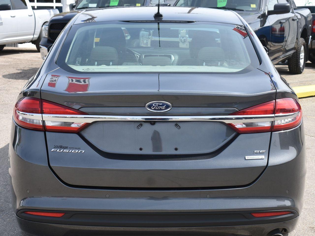 2018 Ford Fusion SE-3