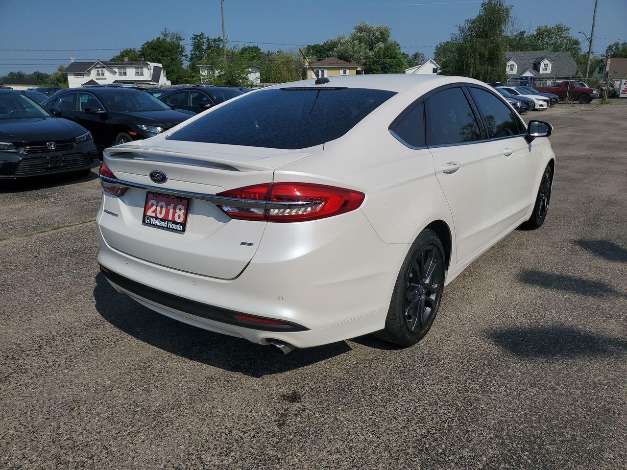 2018 Ford Fusion SE-4