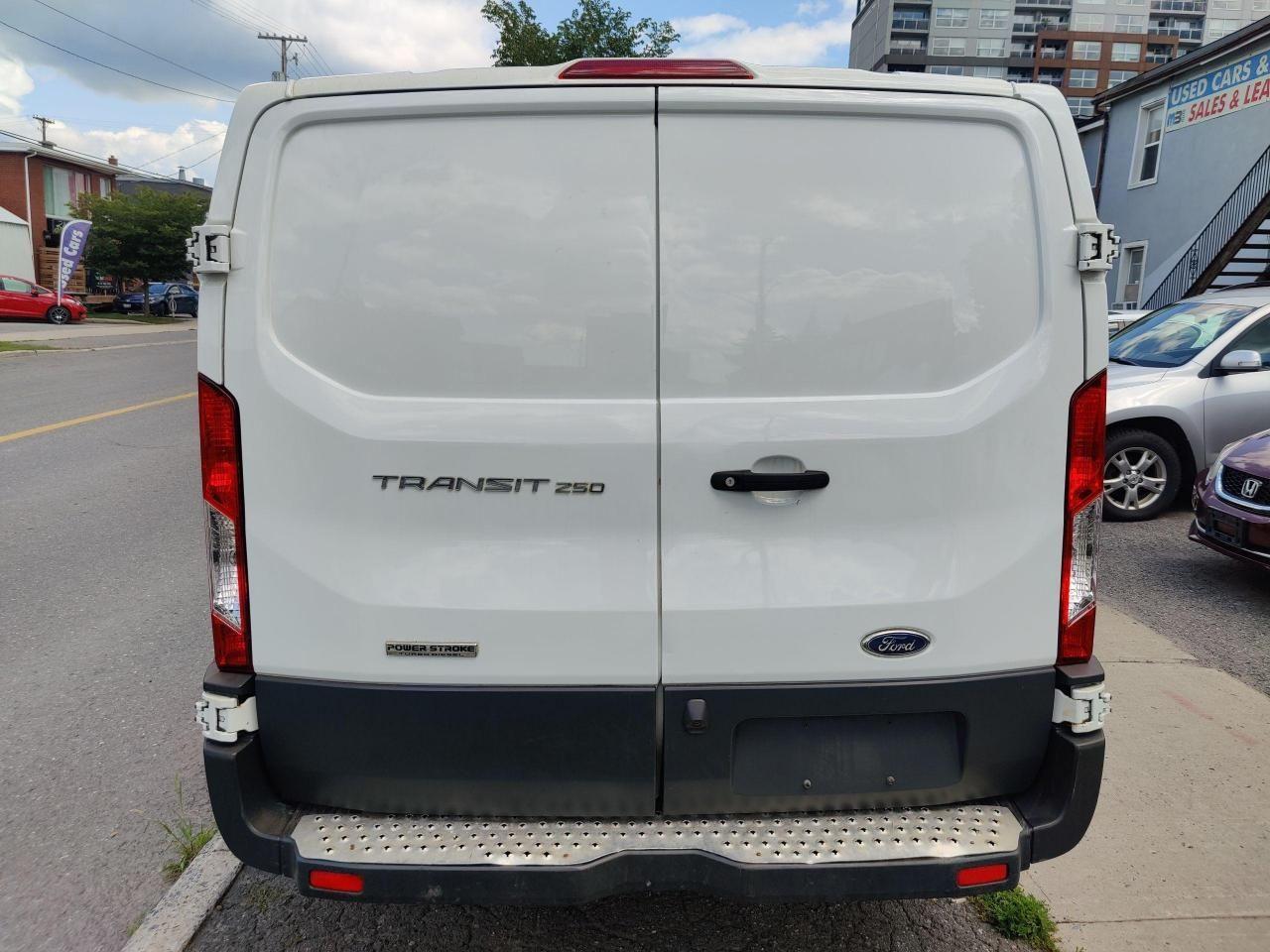 2018 Ford Transit SEL-3