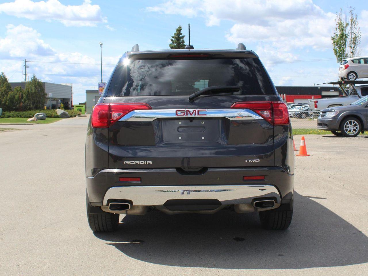 2018 GMC Acadia Denali-4
