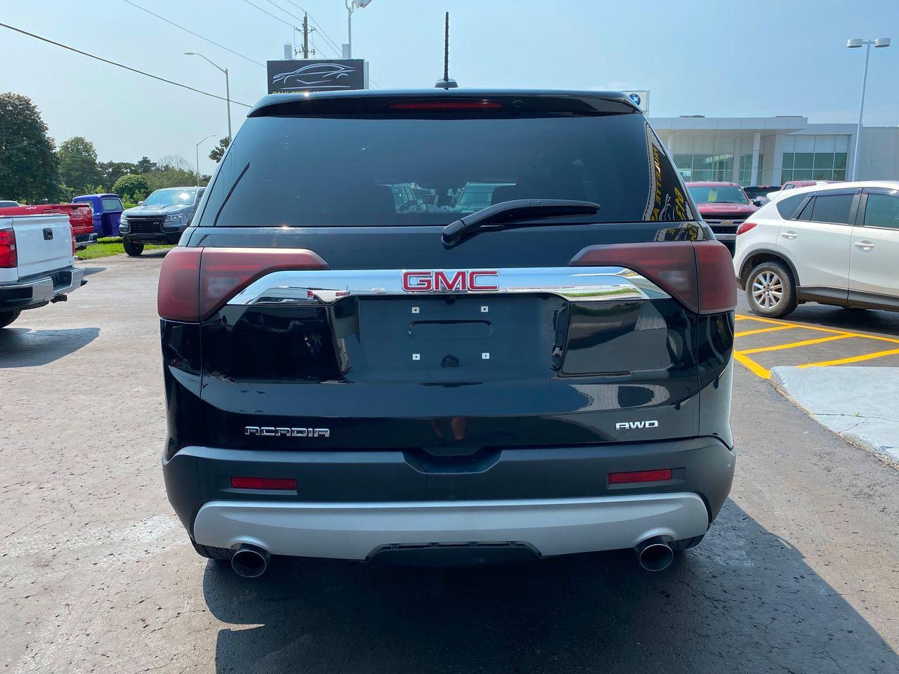 2018 GMC Acadia SLE1-3