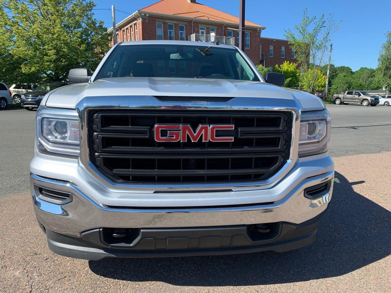 2018 GMC Sierra 1500 Base-2