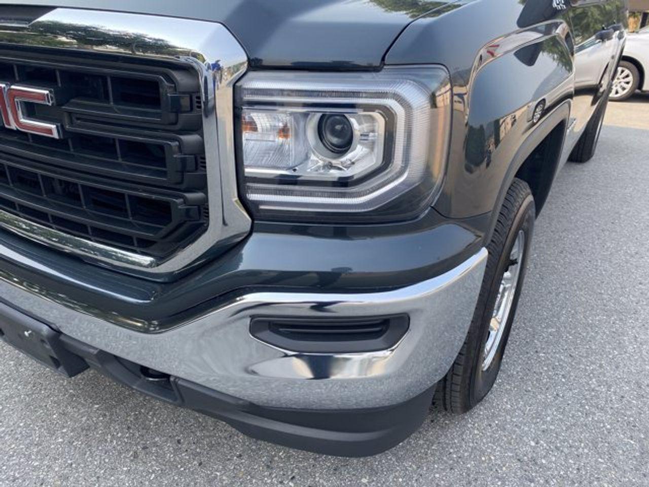 2018 GMC Sierra 1500 Base-2