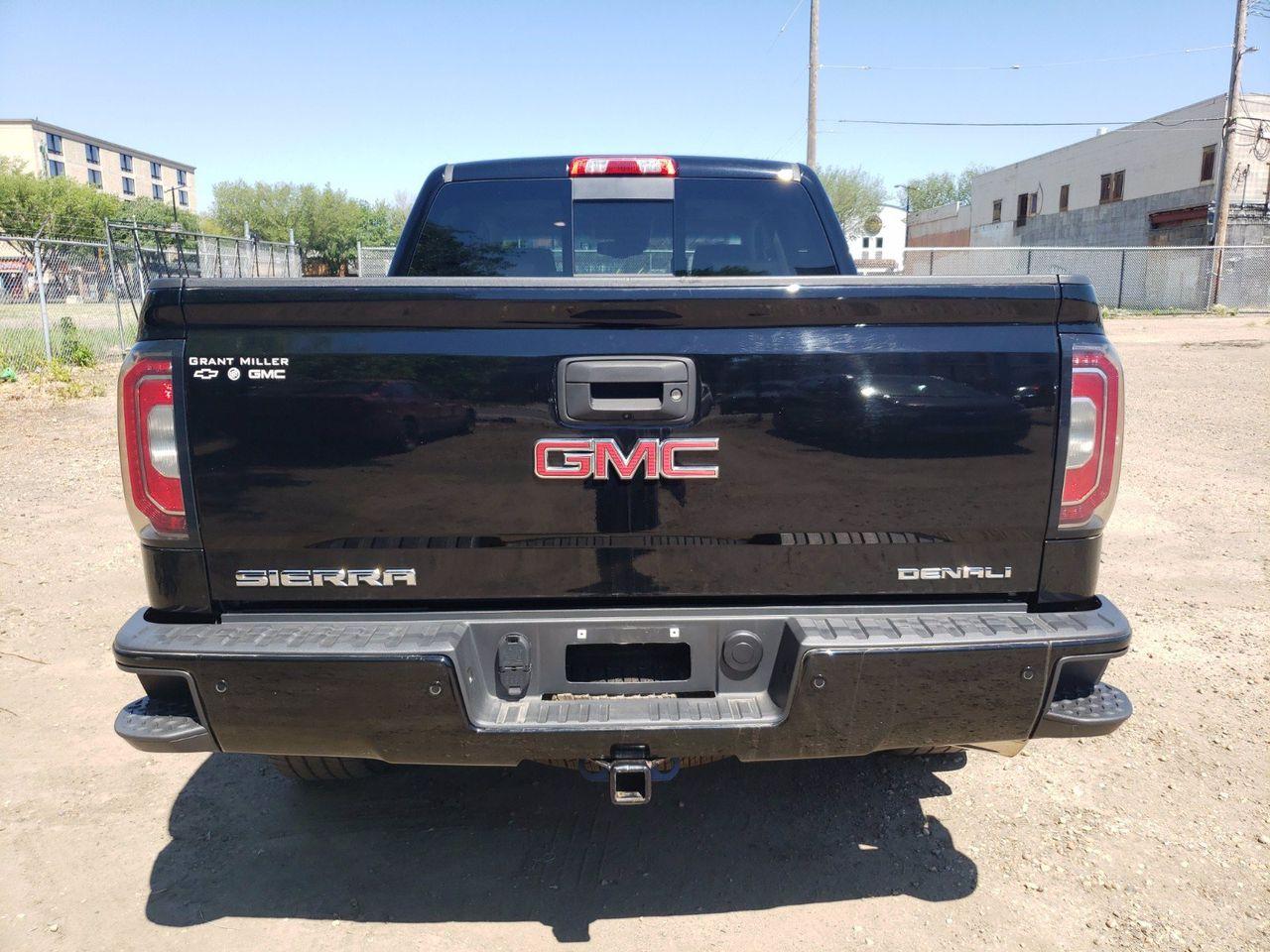 2018 GMC Sierra 1500 Denali-4