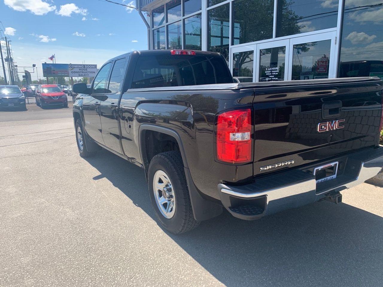 2018 GMC Sierra 1500 -2