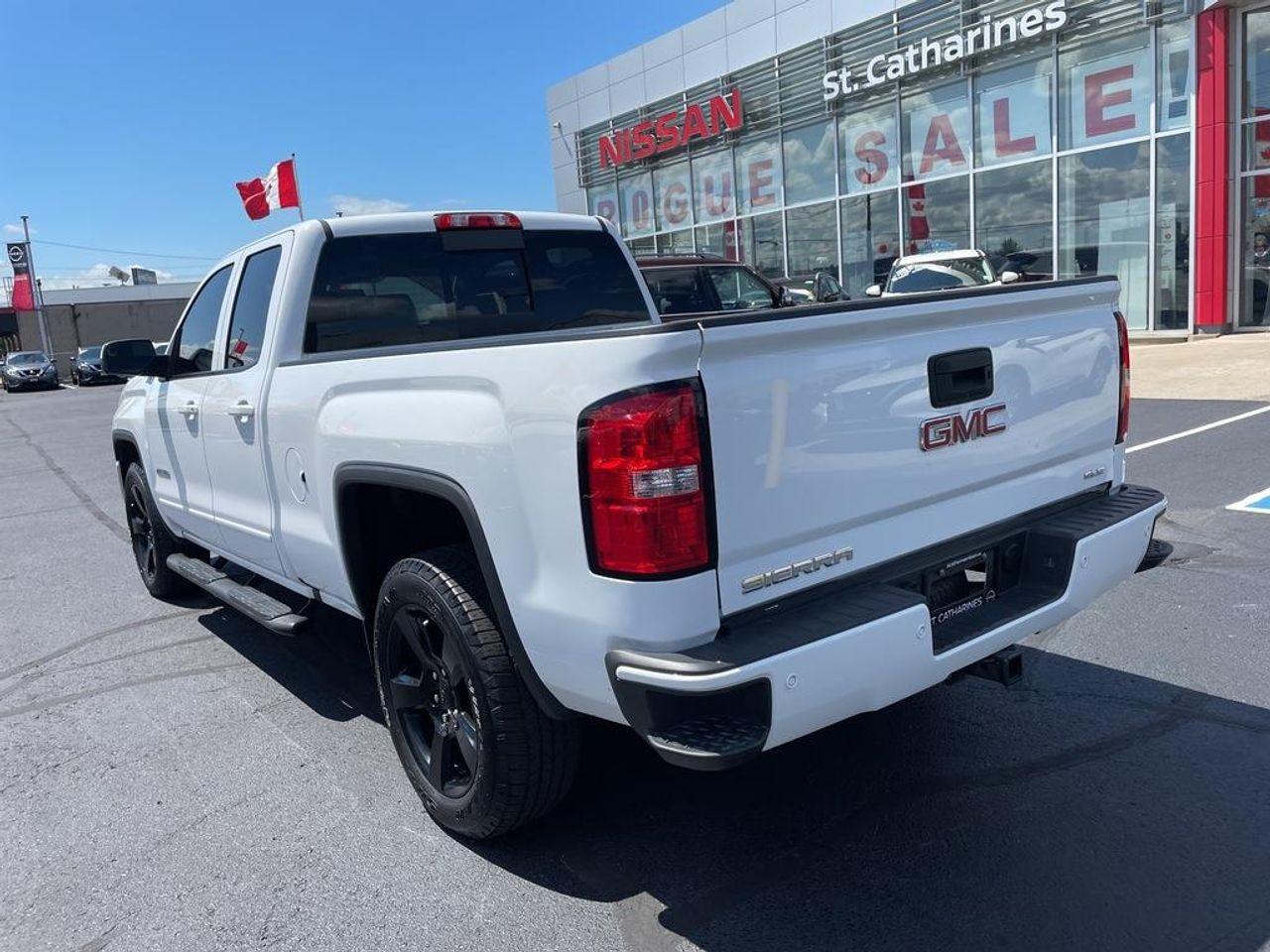 2018 GMC Sierra 1500 SLE-2