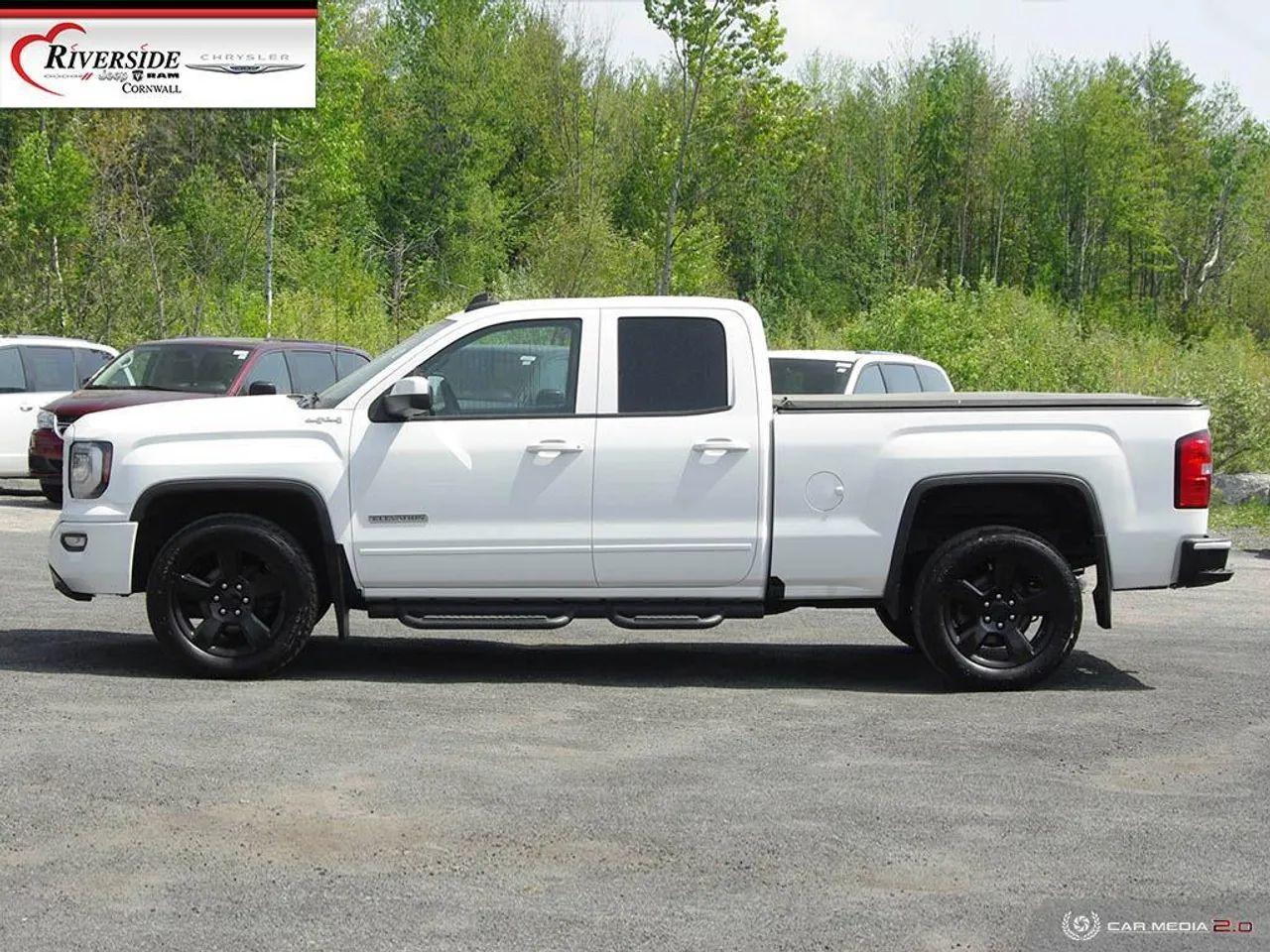 2018 GMC Sierra 1500 Base-2