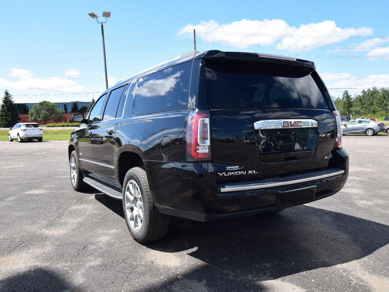 2018 GMC Yukon XL Denali-3