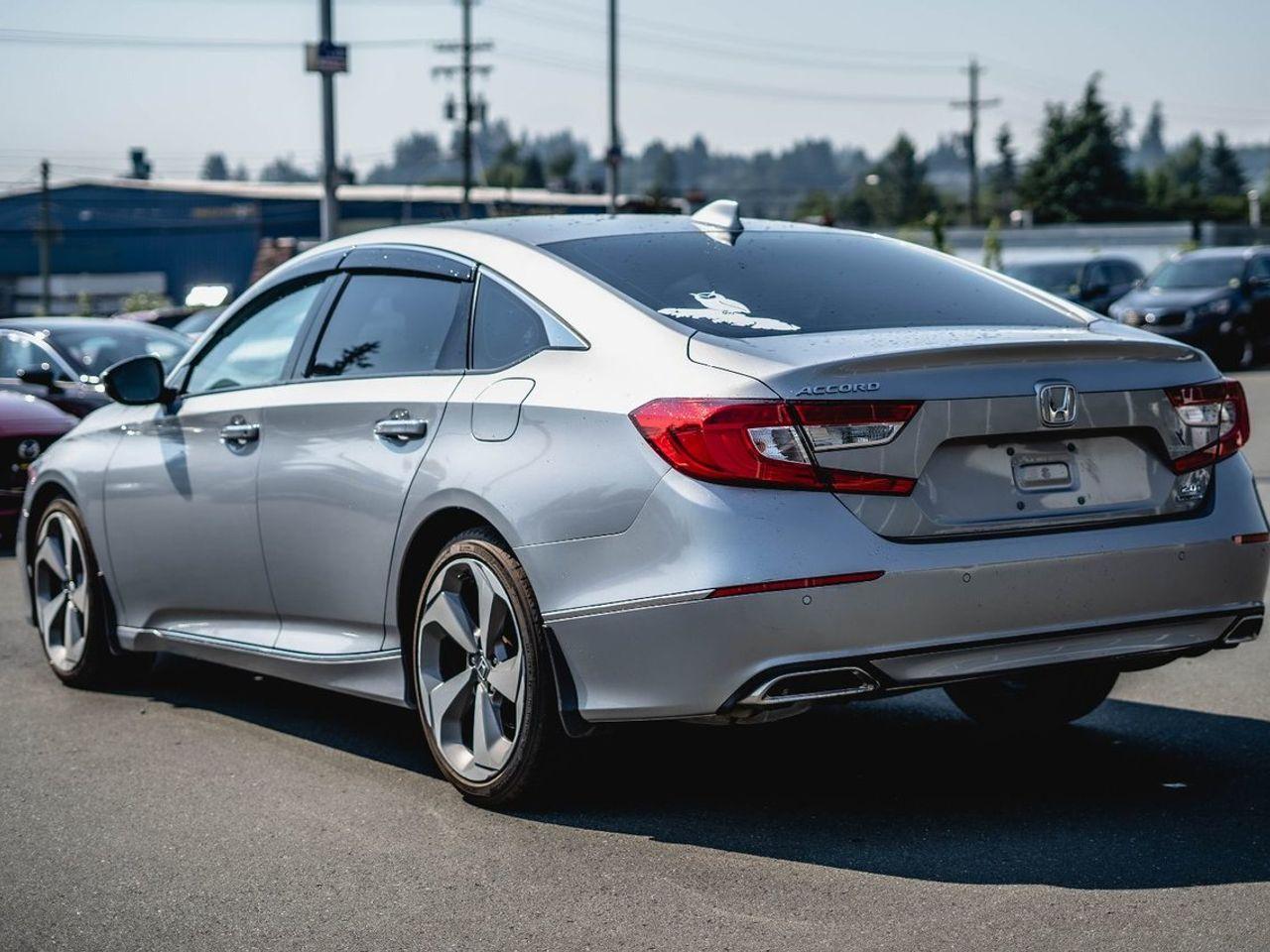 2018 Honda Accord Touring-3