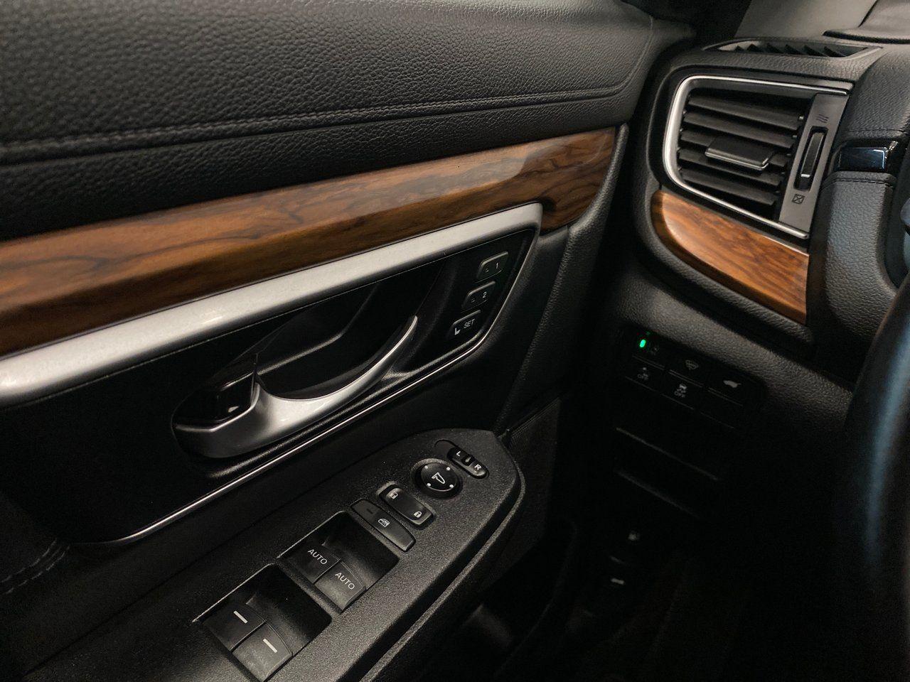 2018 Honda CR-V Touring-3