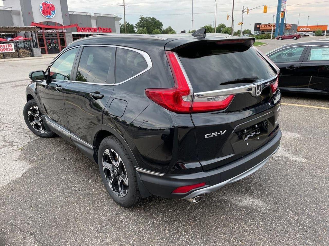 2018 Honda CR-V Touring-3