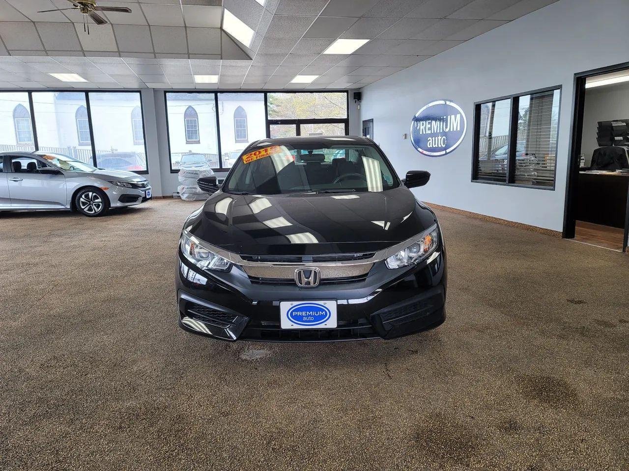 2018 Honda Civic LX-2