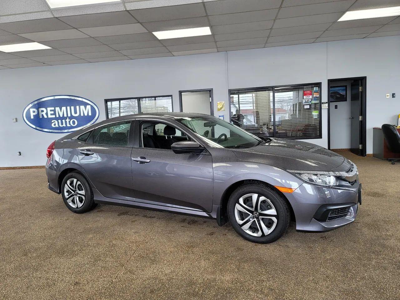 2018 Honda Civic LX-4
