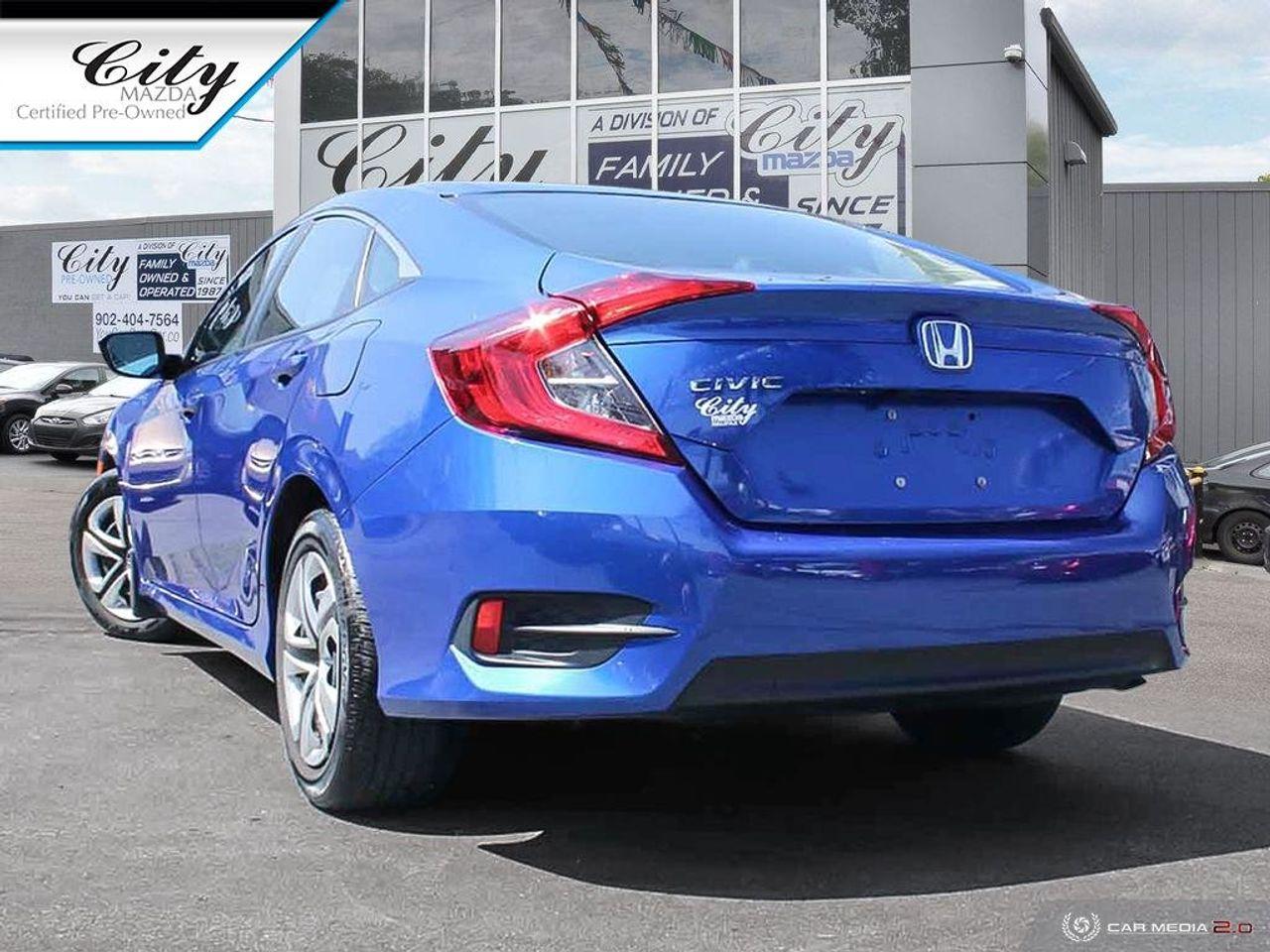 2018 Honda Civic LX-4