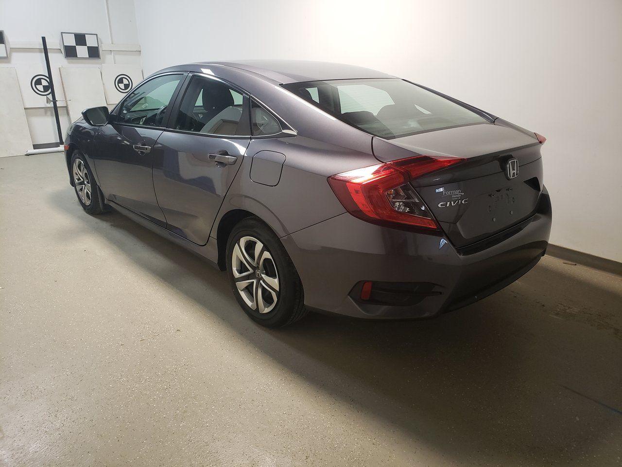 2018 Honda Civic LX-3