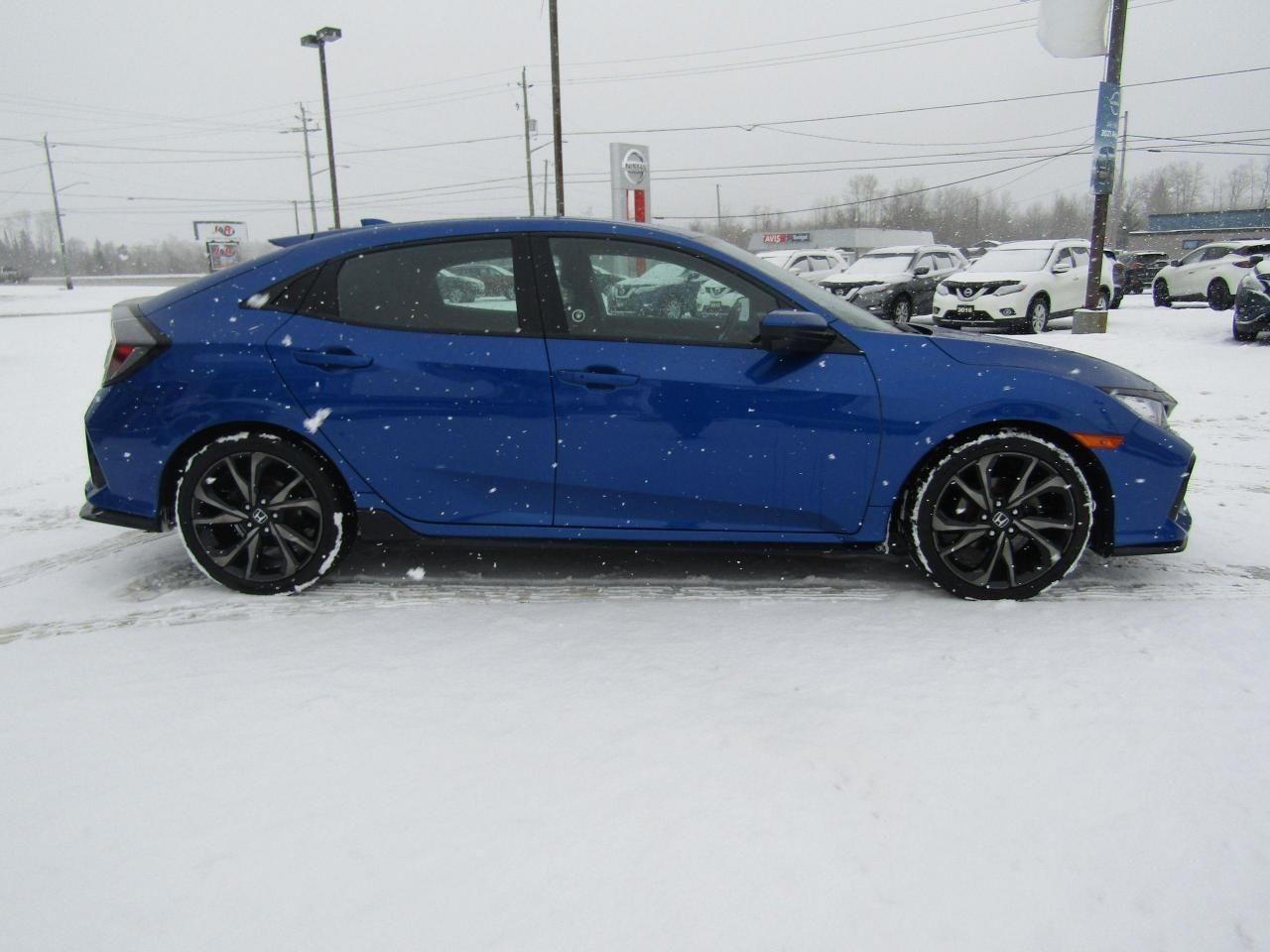 2018 Honda Civic SPORT-3