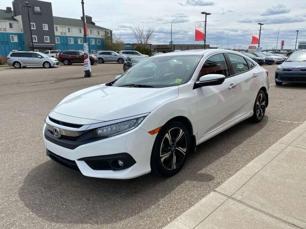 2018 Honda Civic Touring-3