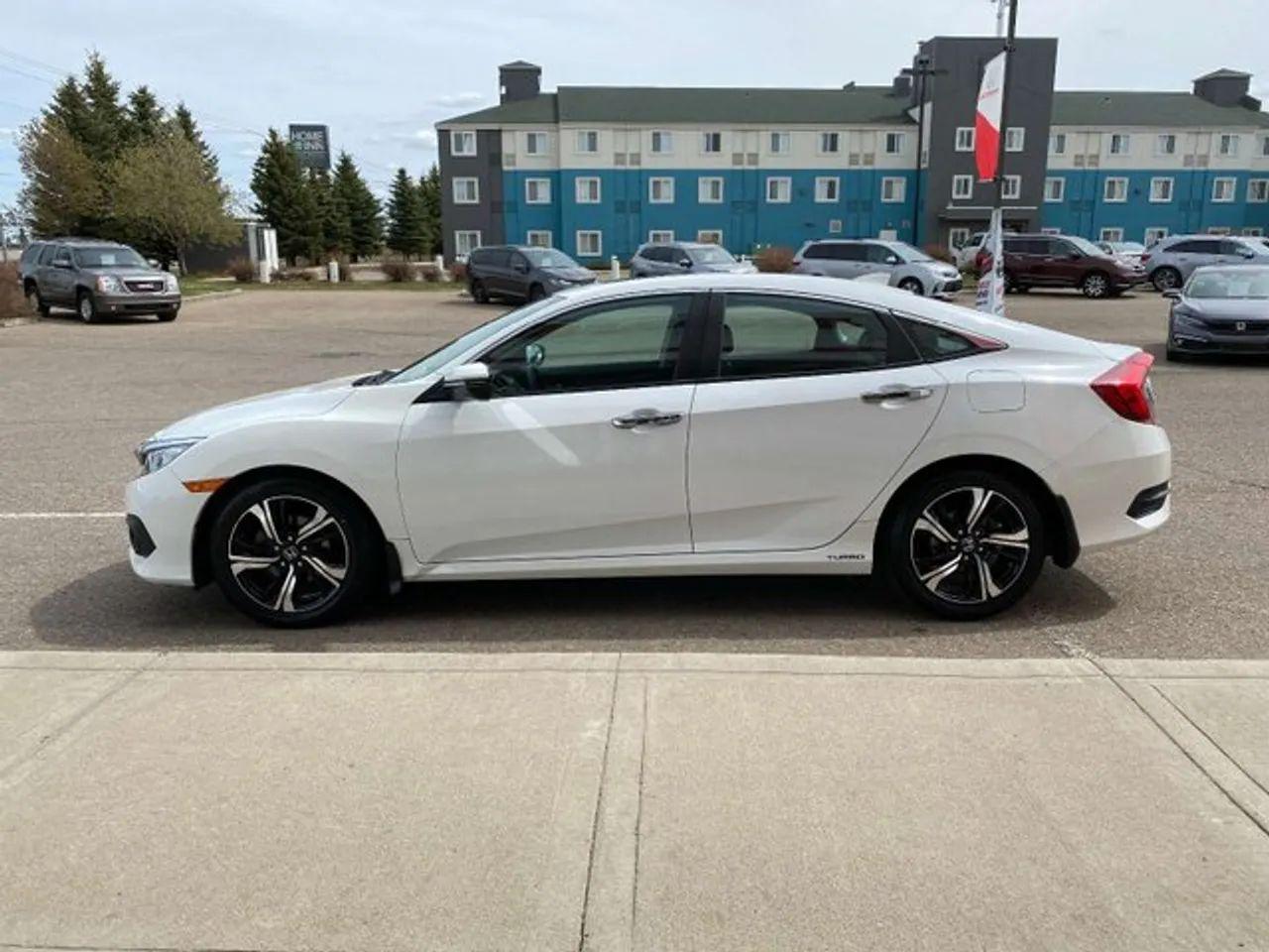 2018 Honda Civic Touring-4