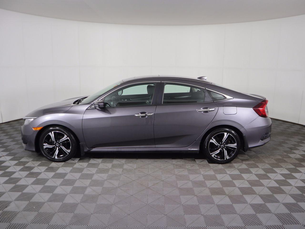 2018 Honda Civic Touring-3