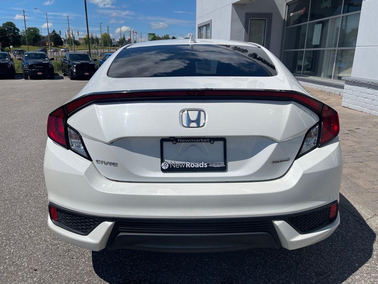 2018 Honda Civic Touring-4