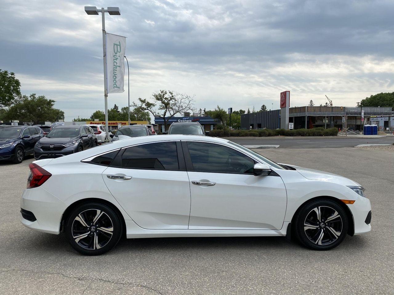 2018 Honda Civic Touring-3