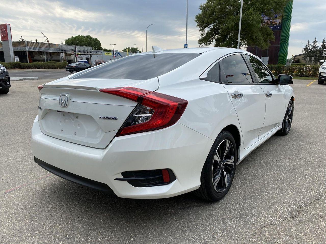 2018 Honda Civic Touring-4