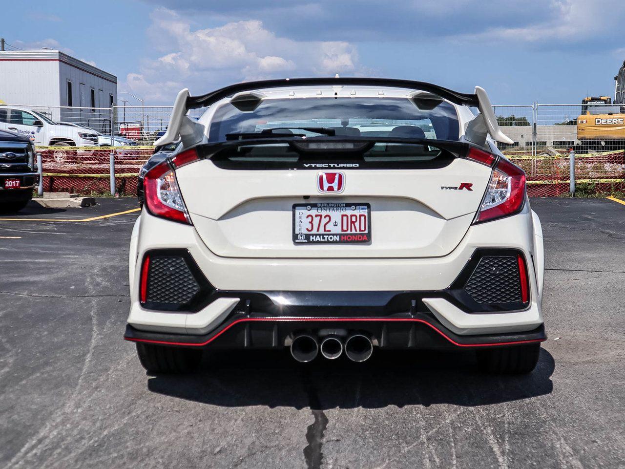 2018 Honda Civic Type R 6M-4