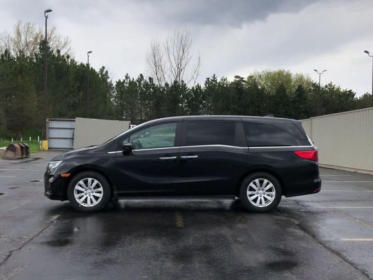 2018 Honda Odyssey LX-4