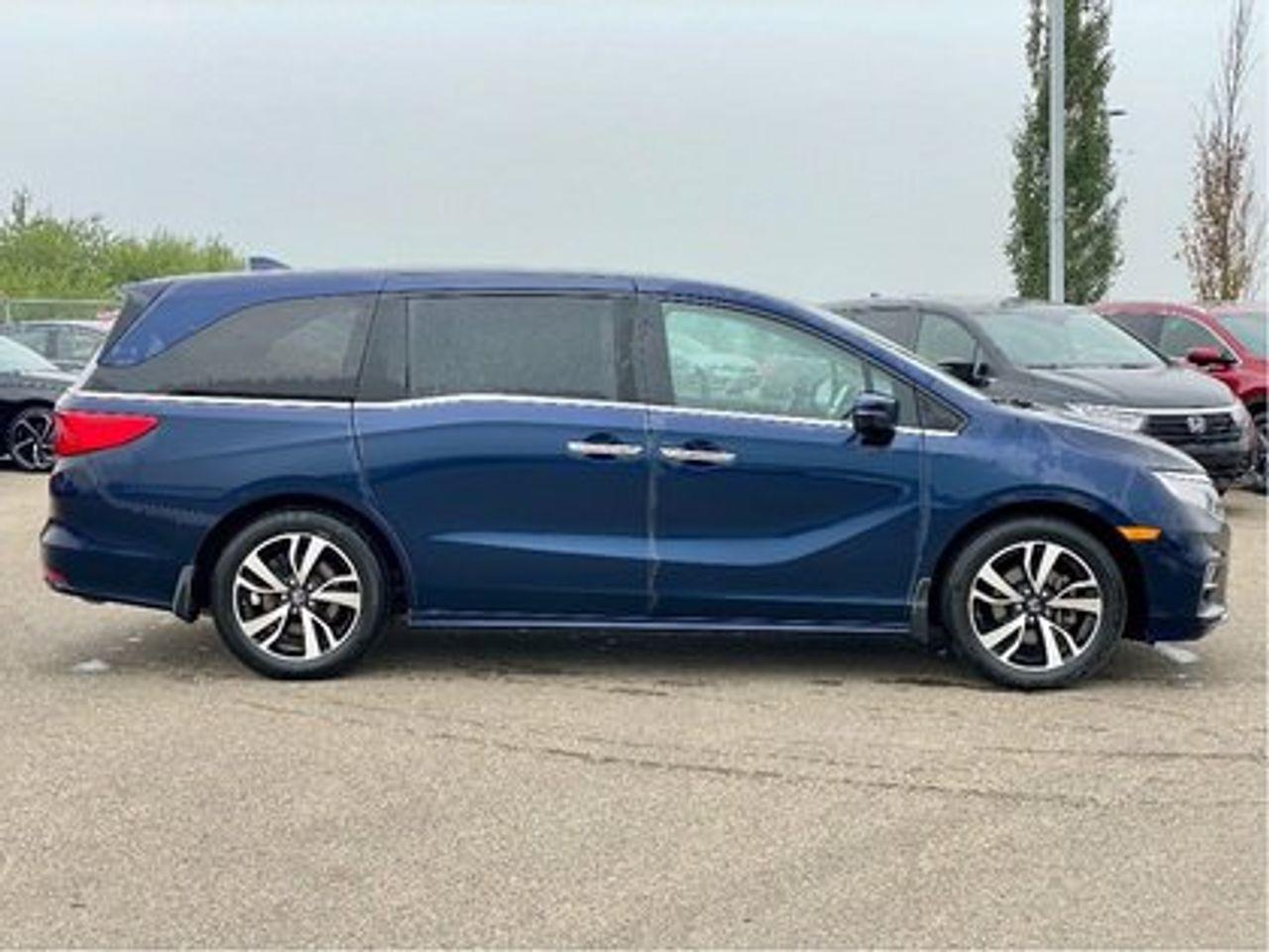 2018 Honda Odyssey Touring-3