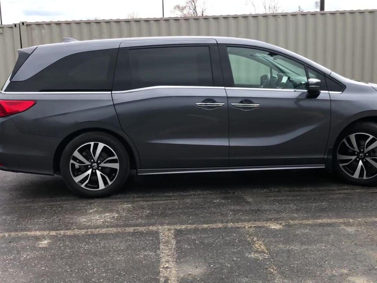 2018 Honda Odyssey Touring-1
