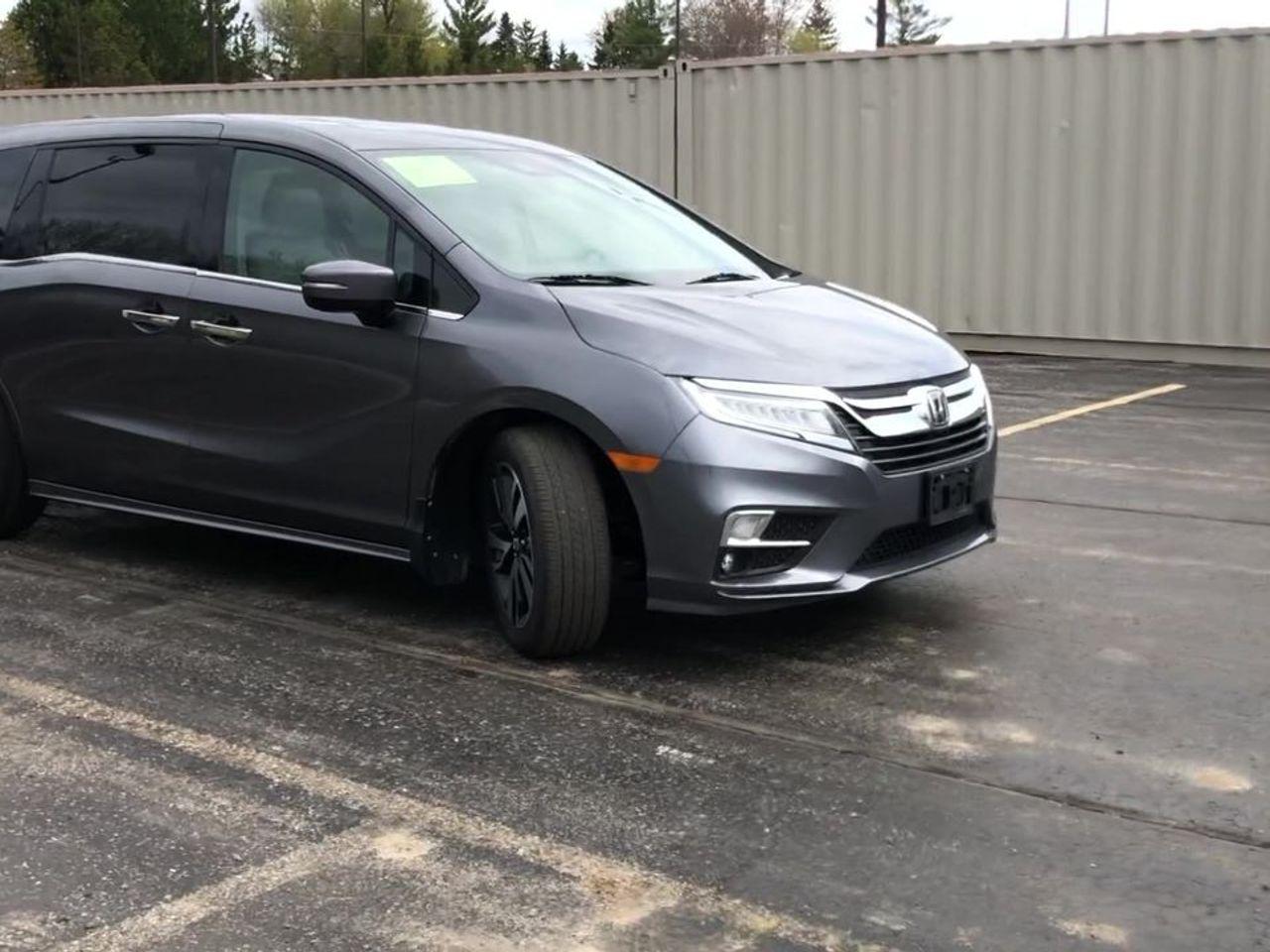 2018 Honda Odyssey Touring-2