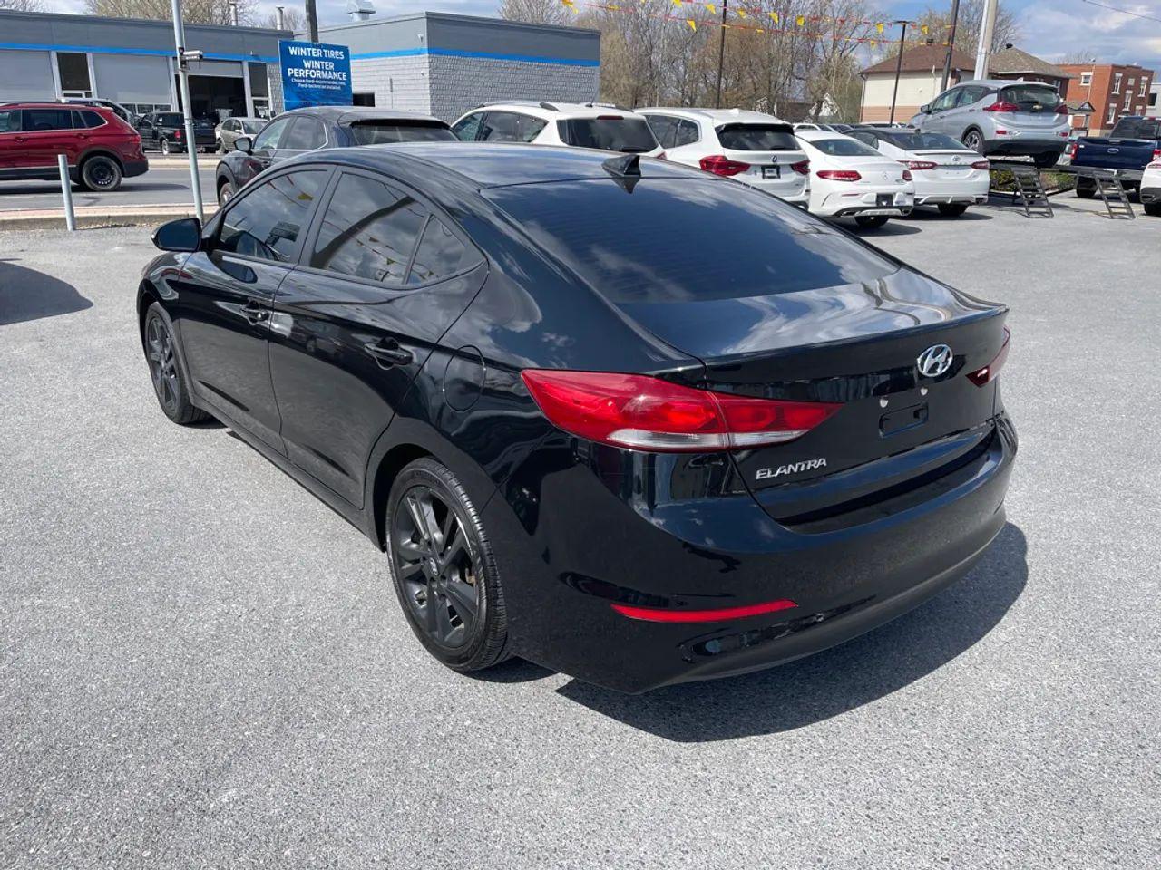 2018 Hyundai Elantra GLS-4