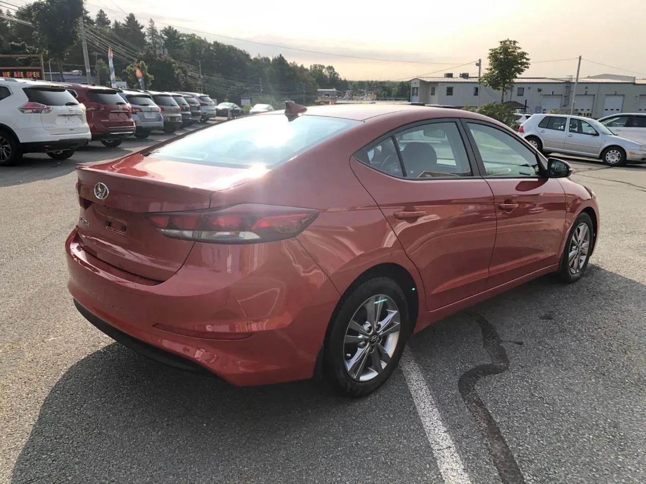 2018 Hyundai Elantra GL-4