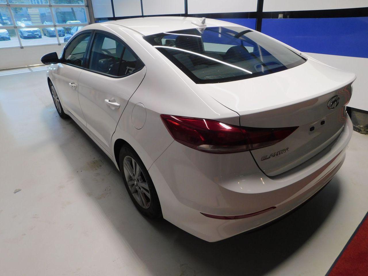 2018 Hyundai Elantra GL-4