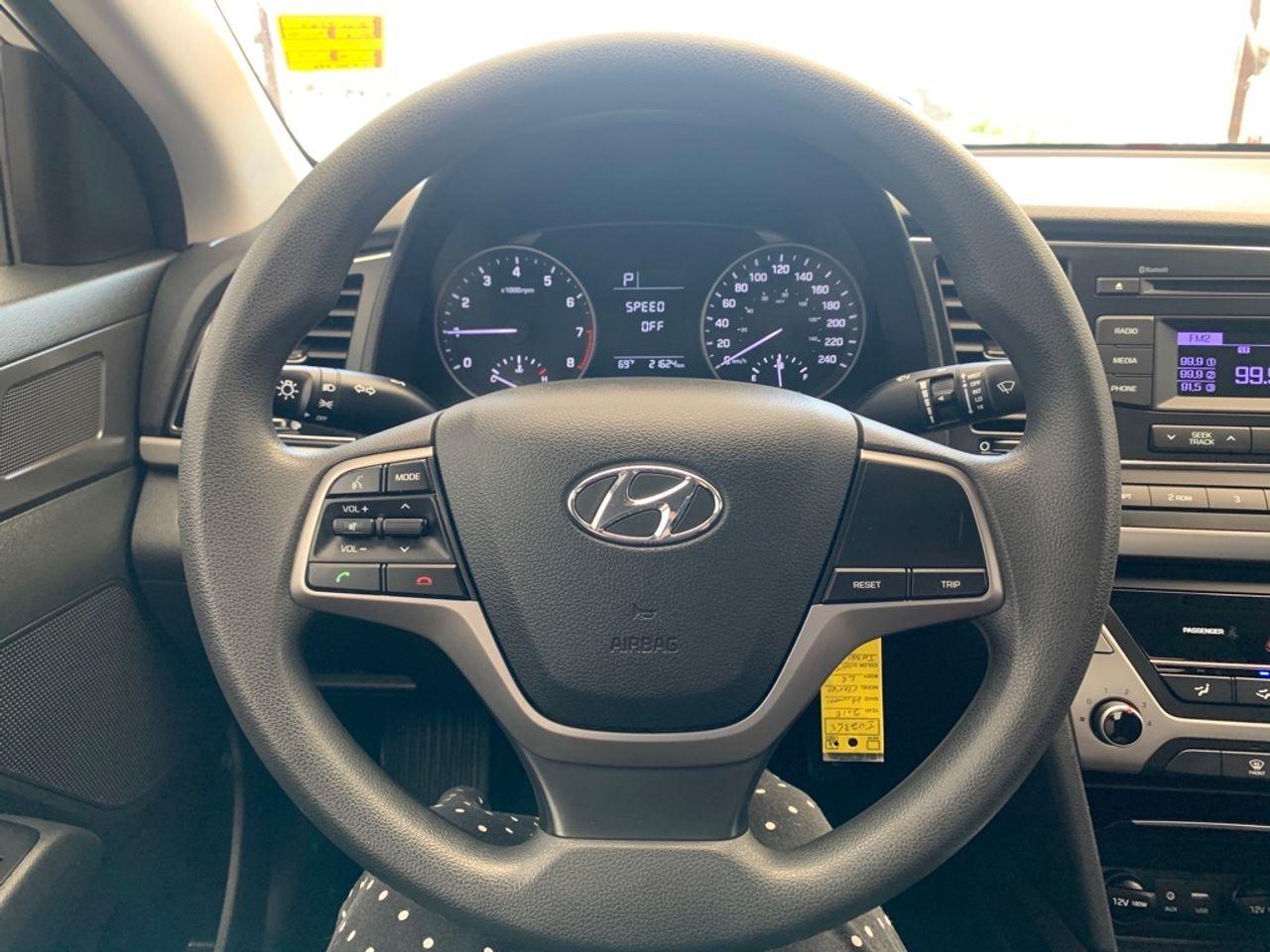 2018 Hyundai Elantra GL-4