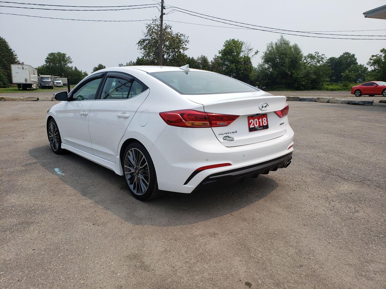 2018 Hyundai Elantra Sport-2