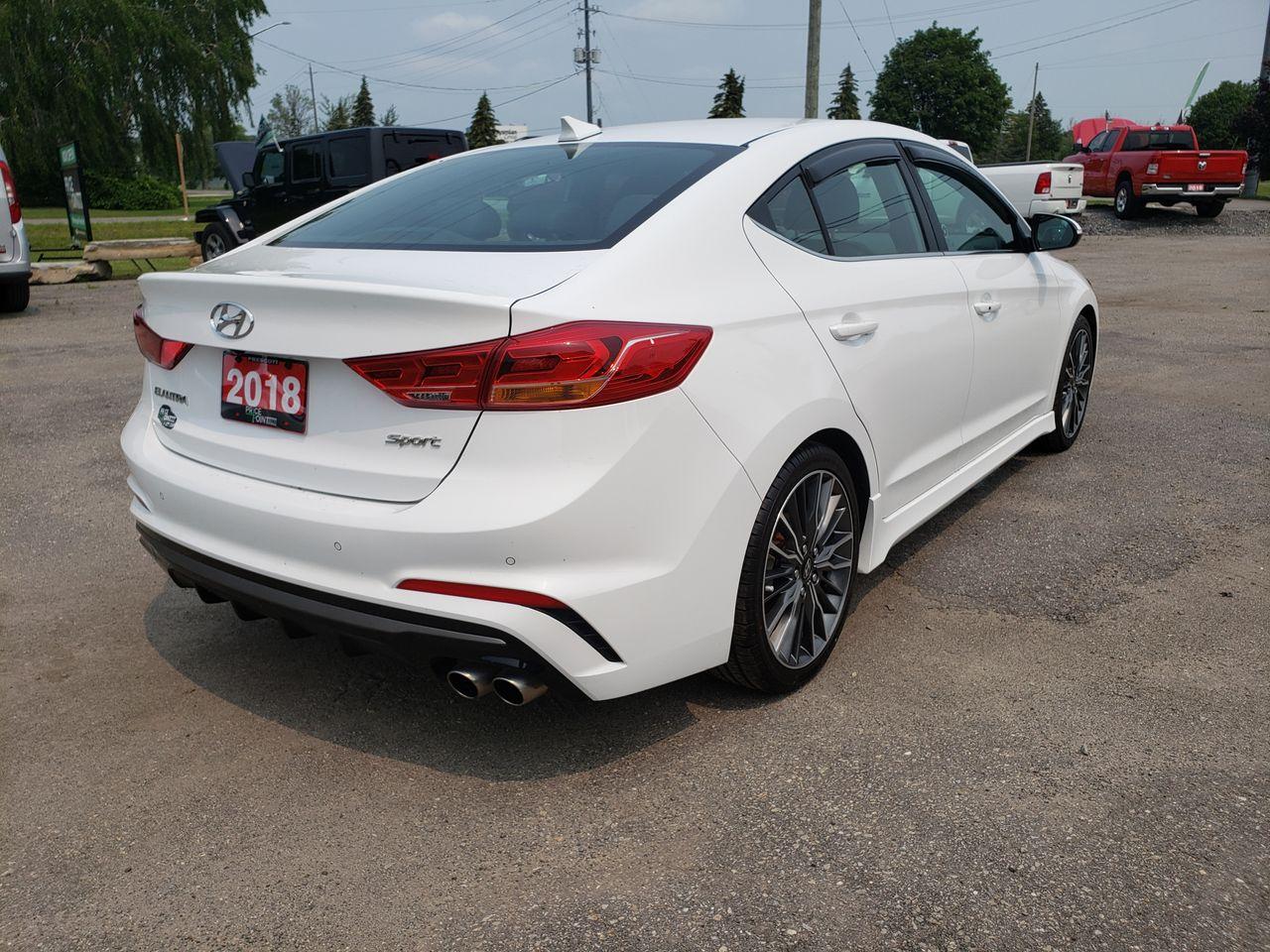 2018 Hyundai Elantra Sport-4