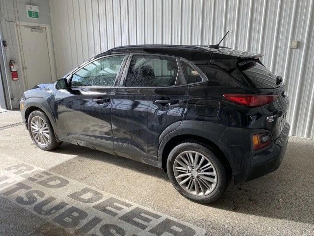 2018 Hyundai Kona Luxury-2