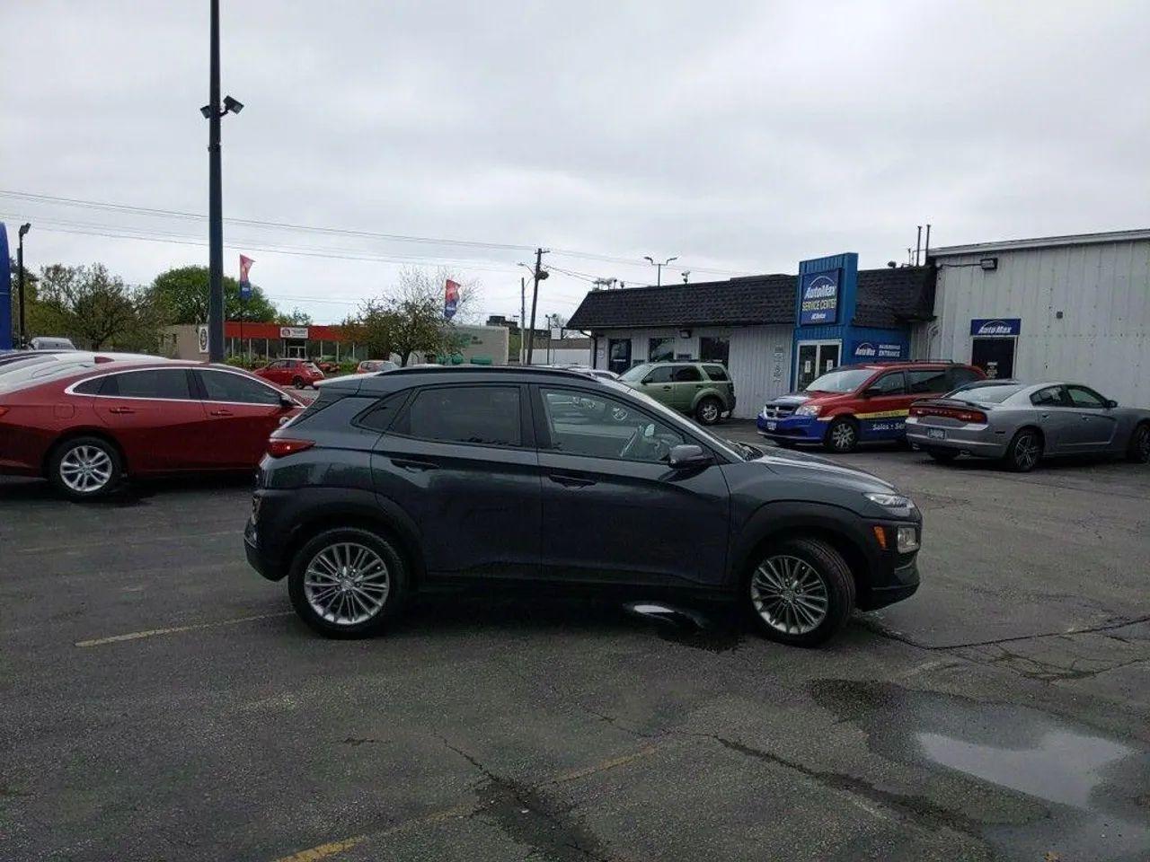 2018 Hyundai Kona Luxury-3