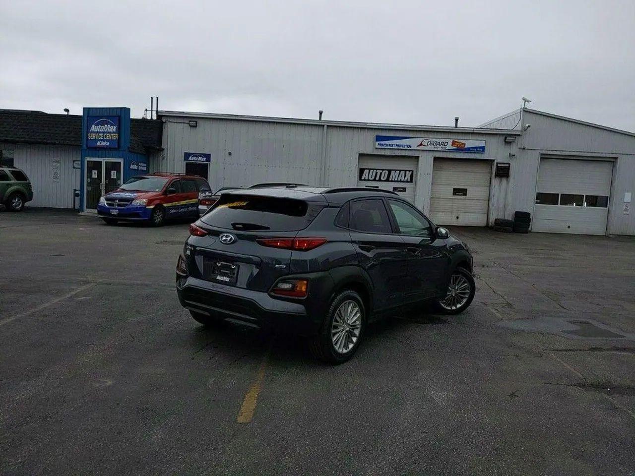 2018 Hyundai Kona Luxury-4