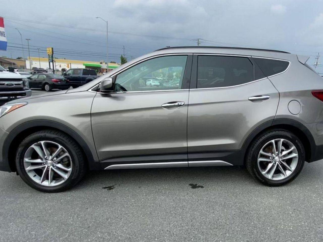 2018 Hyundai Santa Fe SE-4