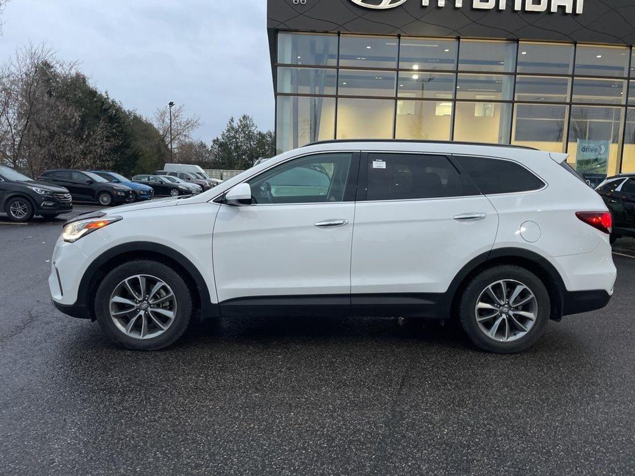 2018 Hyundai Santa Fe -2