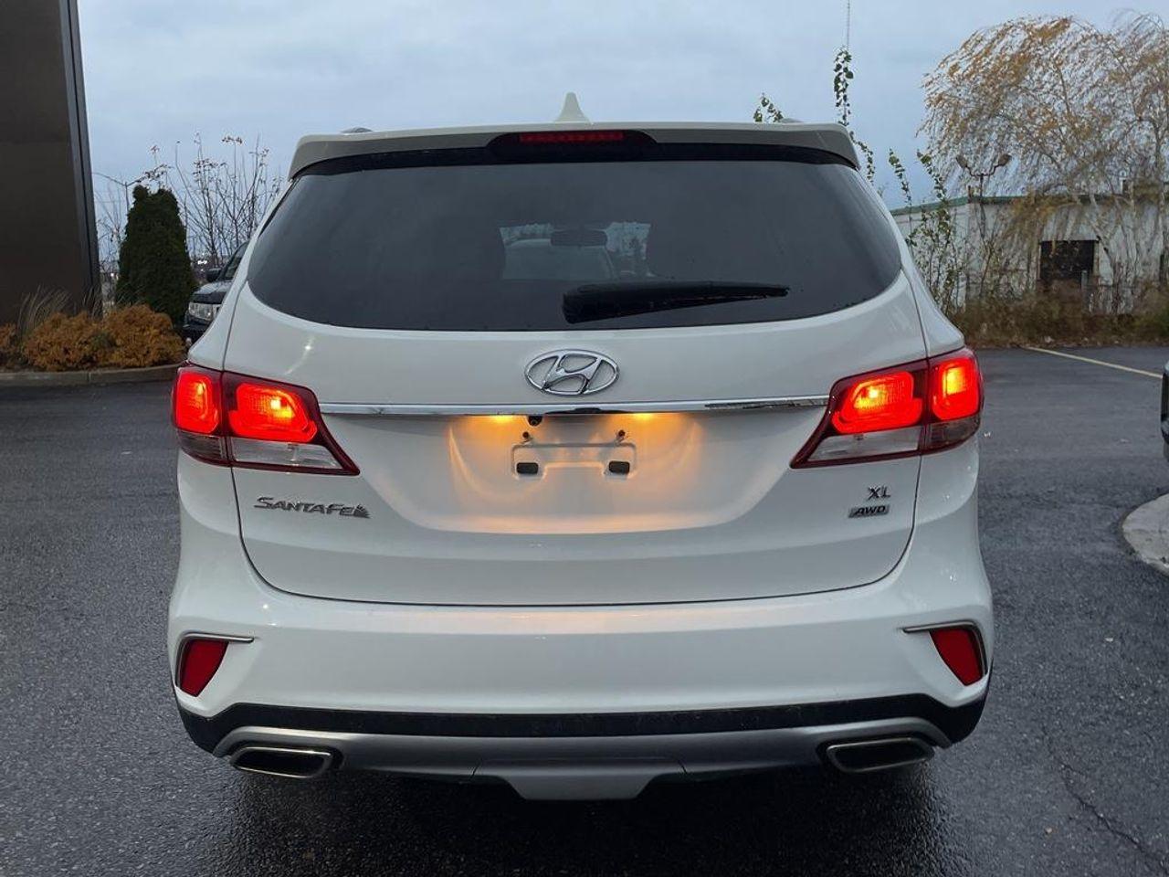 2018 Hyundai Santa Fe -4