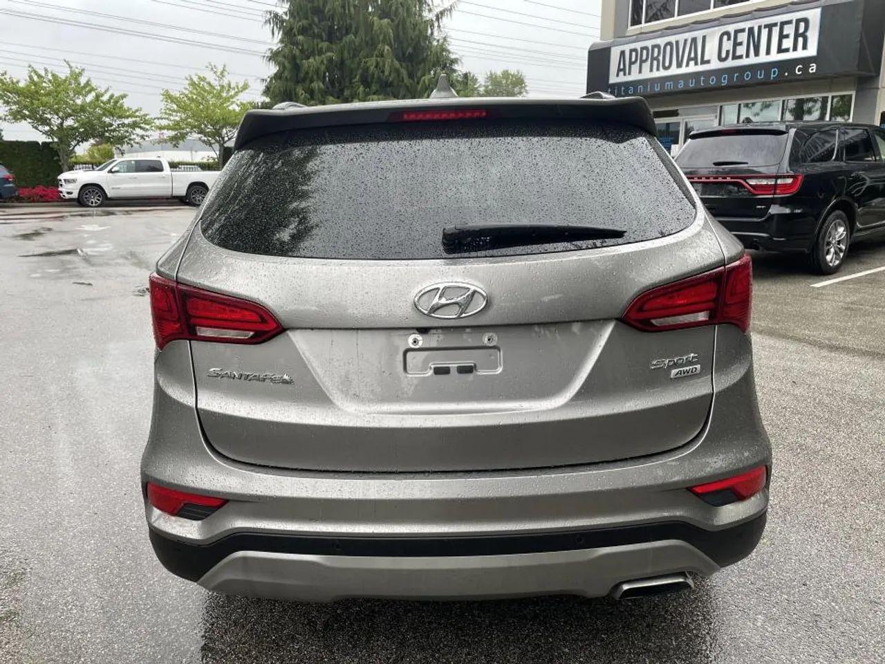 2018 Hyundai Santa Fe SE-4