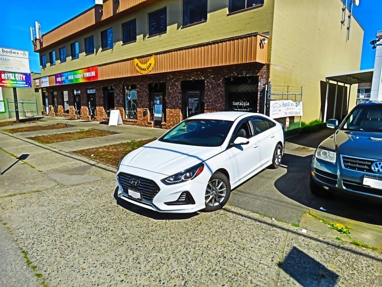 2018 Hyundai Sonata GL-0